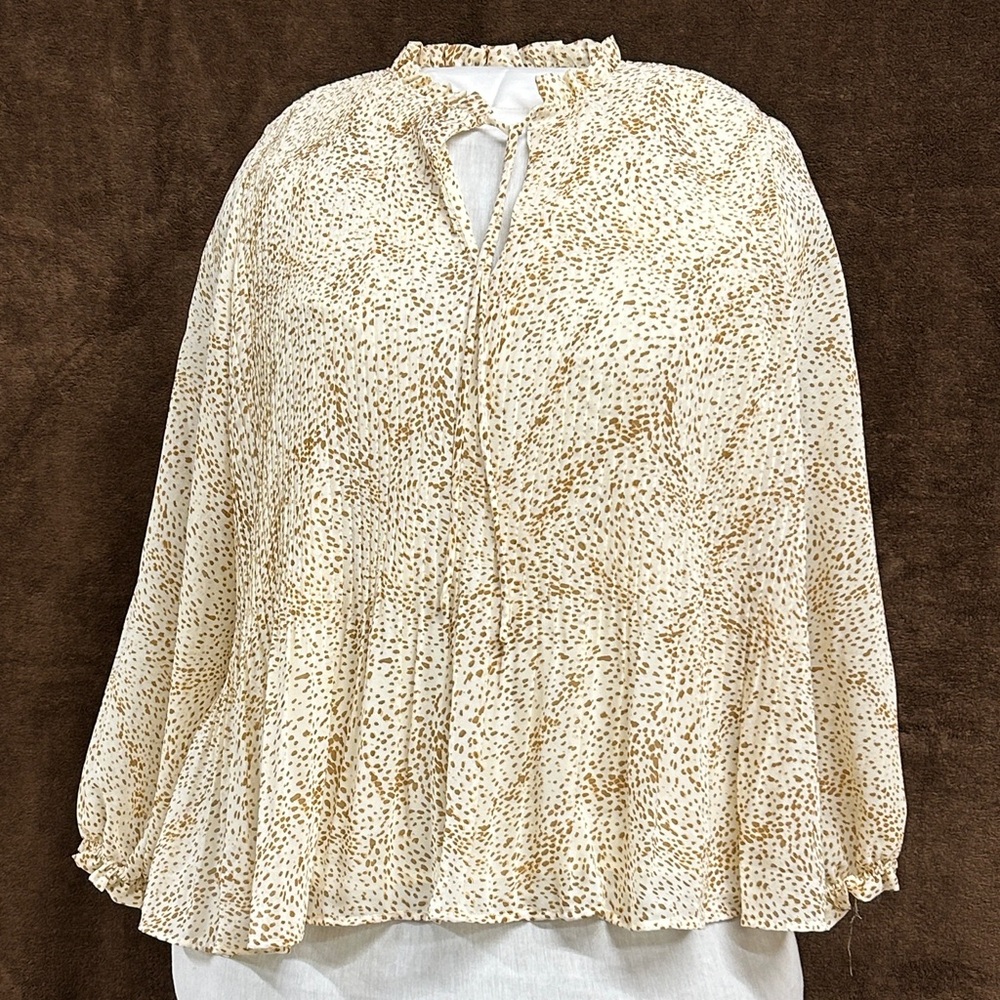 Philosophy Cream and Brown Patterned Blouse